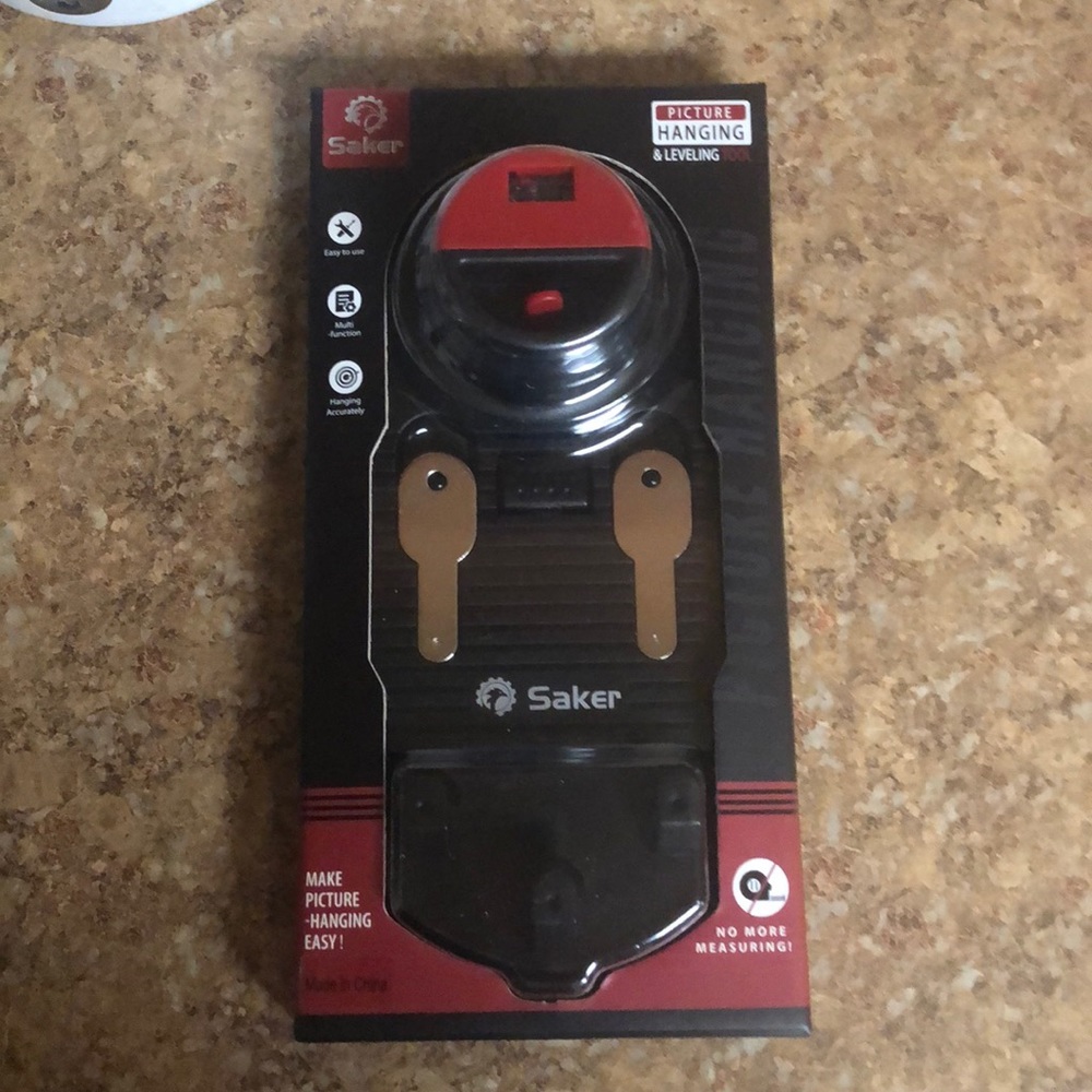 COPY - Saker Picture Hanging Tool Kit